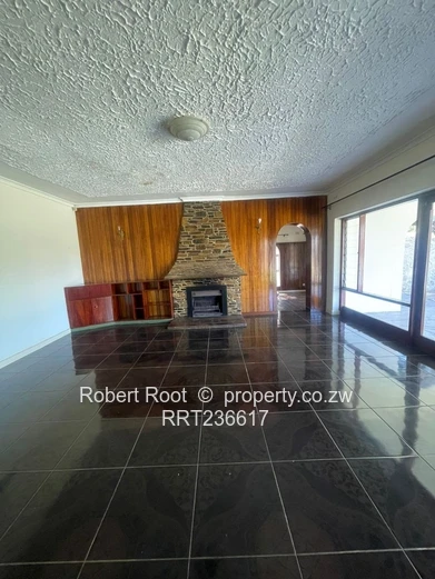 4 bed family home in Greystone Park