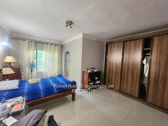 Stylish 4 Bedroom house to Rent In Helensvale