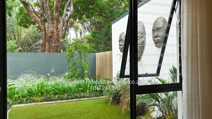 Neat & Cozy Apartments up for grabs!